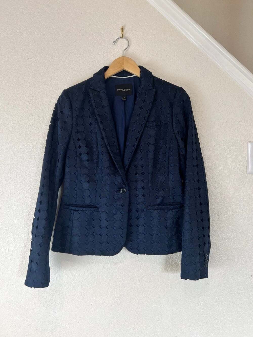 Banana Republic 1 button Blazer Black/ Dark Navy- S-6